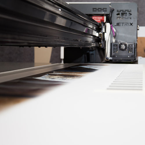 High-Quality Print Services in London - Commercial Printing Machine In Use